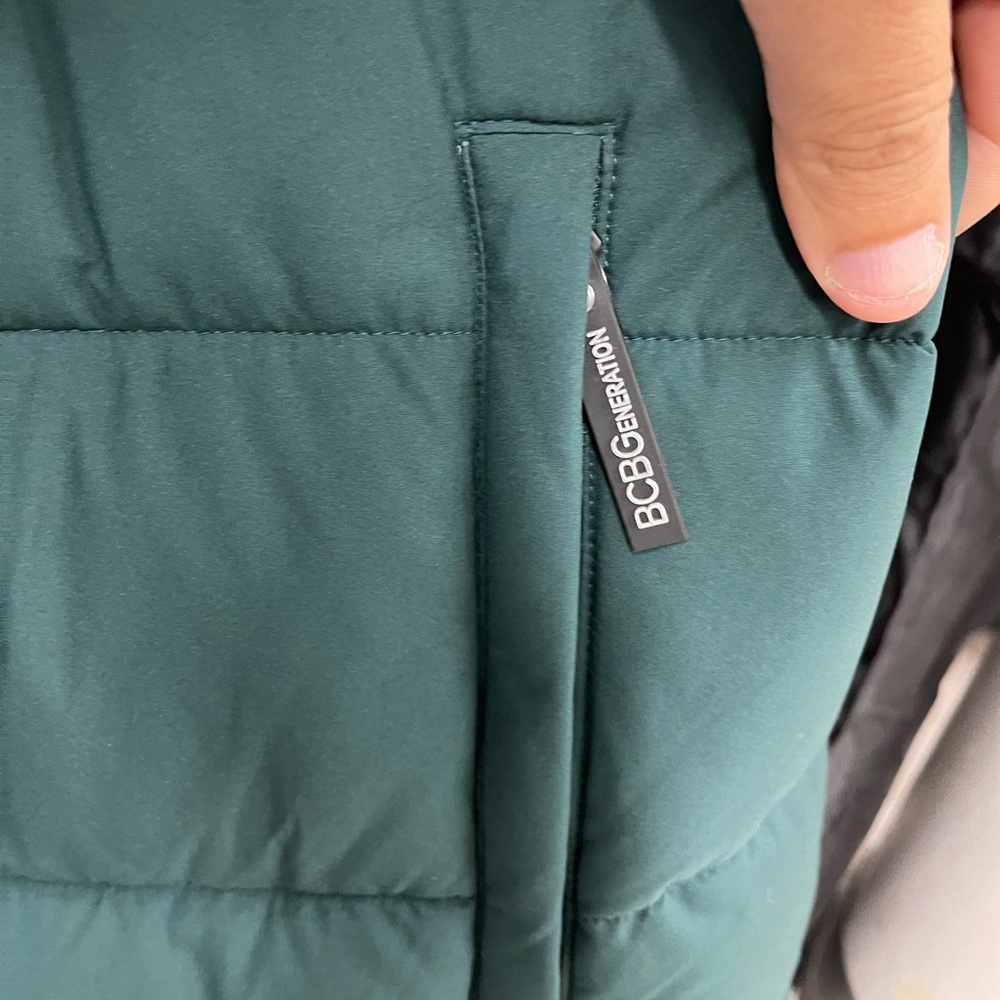 Bcbgeneration green coat for winter original coast 250